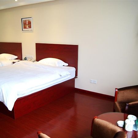 Greentree Inn Shanghai Minhang District Beiqiao Subway Station Express Hotel المظهر الخارجي الصورة